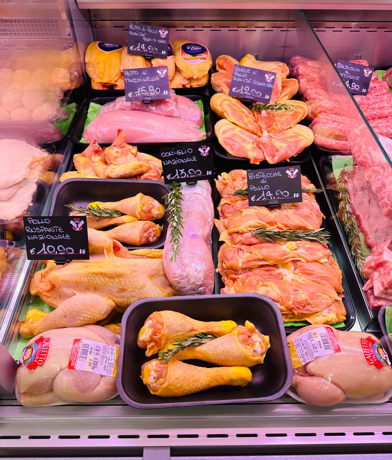 Petto di pollo fresco selezionato da Emi Meat